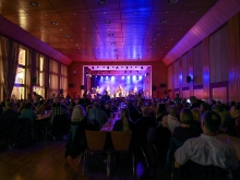 Wirtschaftswunder in der Jesinger Gemeindehalle