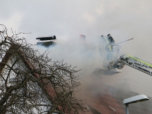 Dachstuhlbrand im Hermann-Löns-Weg 