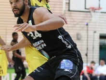 Knights v. White Wings Hanau 87:73