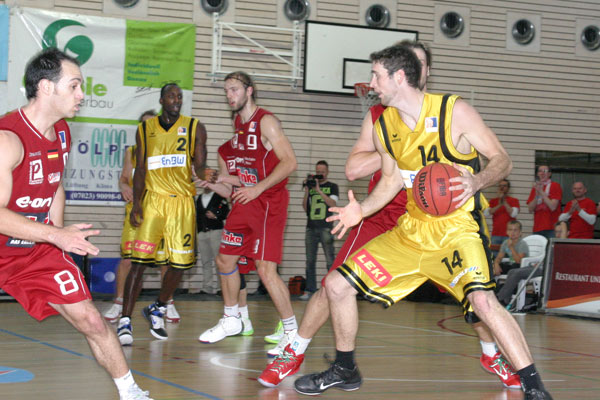 Kirchheim Knights vs Paderborn_96