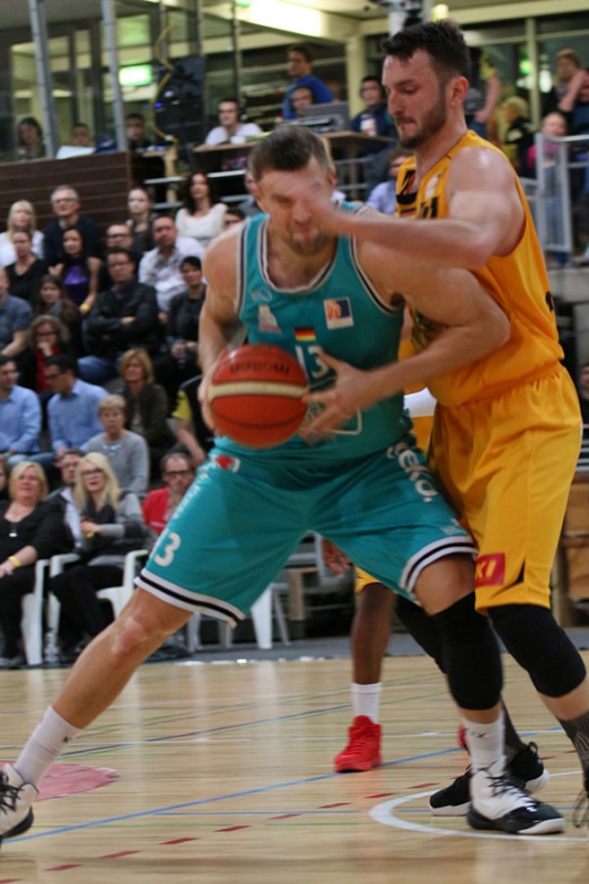 Knights vs. Nürnberg 74:66_54