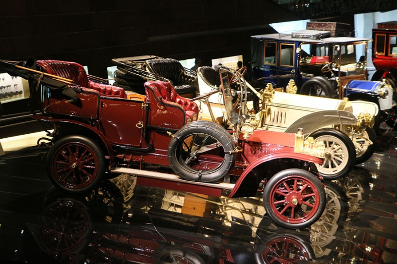 Mercedes Benz Museum_4