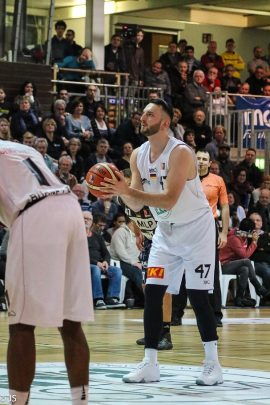 Knighst versus Heidelberg 76 zu 82