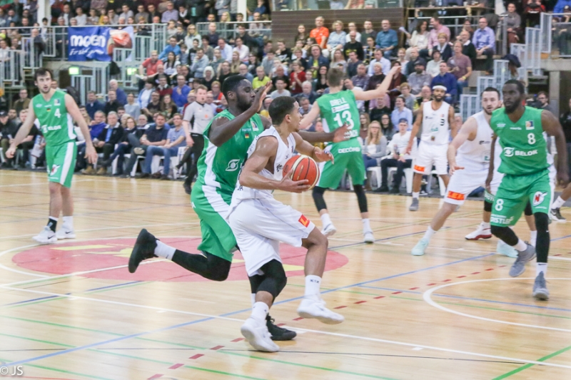 Knights v Braunach Young Pikes 83 zu 75