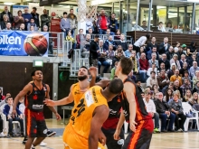 Kirchheim Knights vs Niners Chemnitz 68:65_83