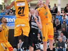 Knights vs. Essen 92:93