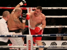 Firat Arslan verliert gegen Kevin Lerena