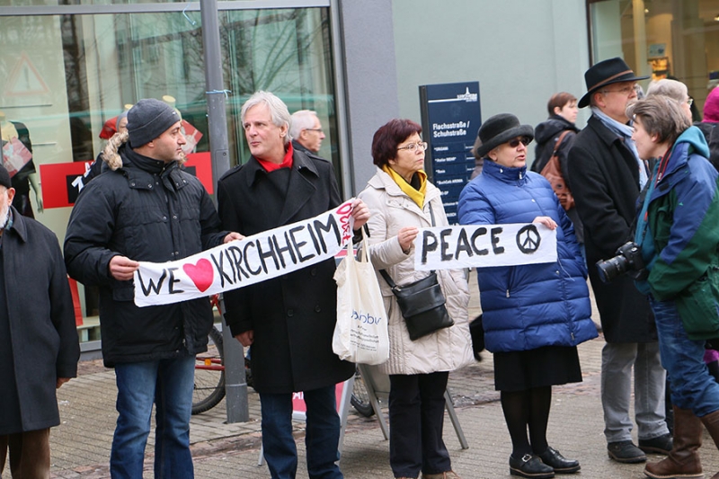 Menschenkette in Kirchheim Teck