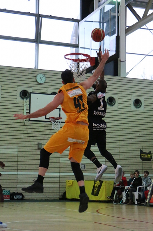 Knights vs. Essen 92:93