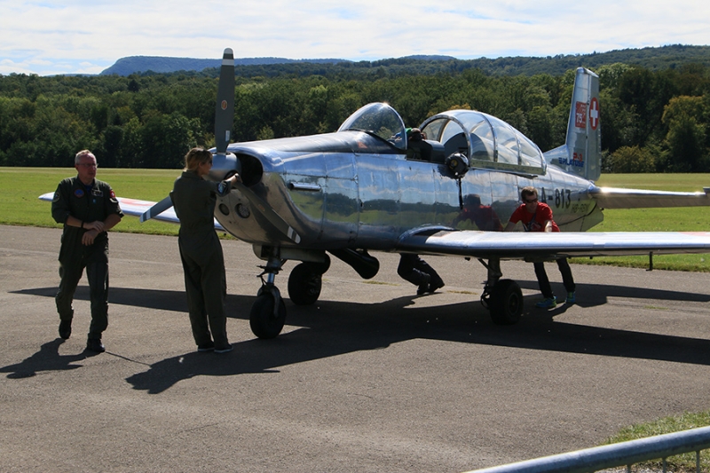 Die ersten Flieger sind da...