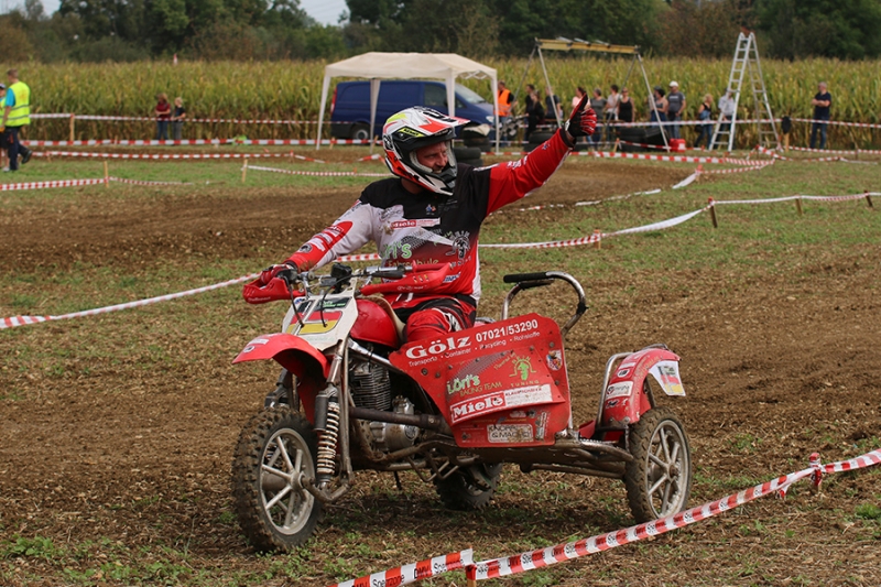 Monkey Cross in Jesingen