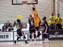 Knights vs. Hanau 88 zu 72