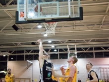 Knights vs. Hanau 88 zu 72