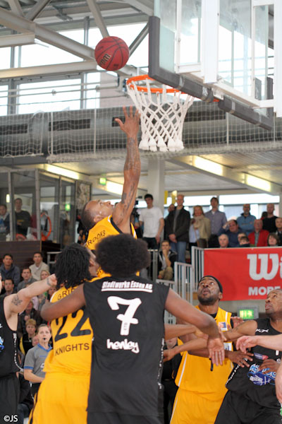 Knights  v Essen 98 zu 88_13