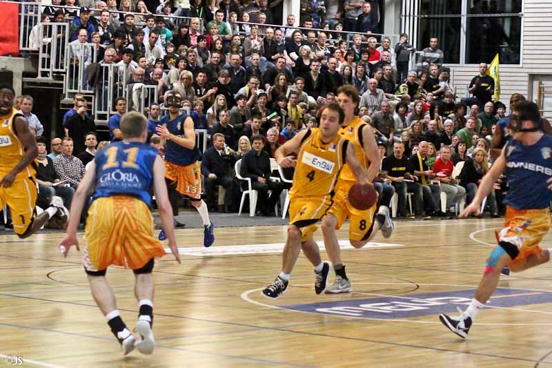 Knights v Duesseldorf_74