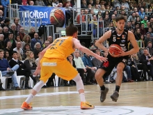 Knights vs. Essen 68:61