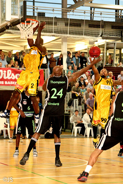 Knights v Nuernberg 95 zu 94_90