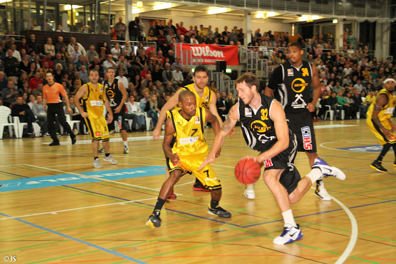 Knights v Vechta 95 zu 106_55