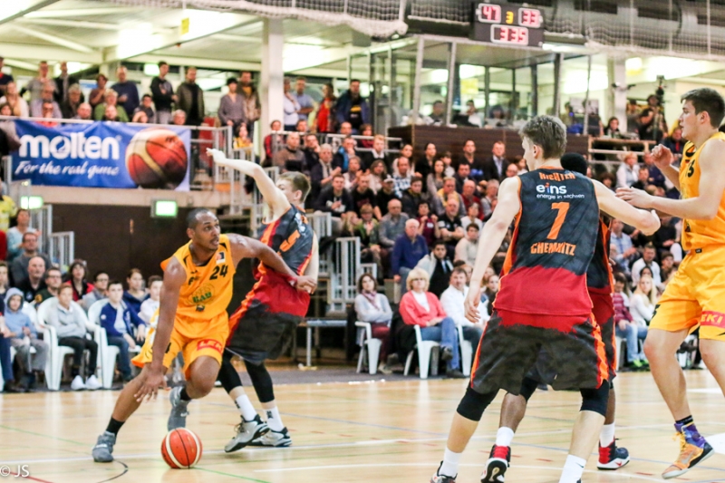 Kirchheim Knights vs Niners Chemnitz 68:65_97