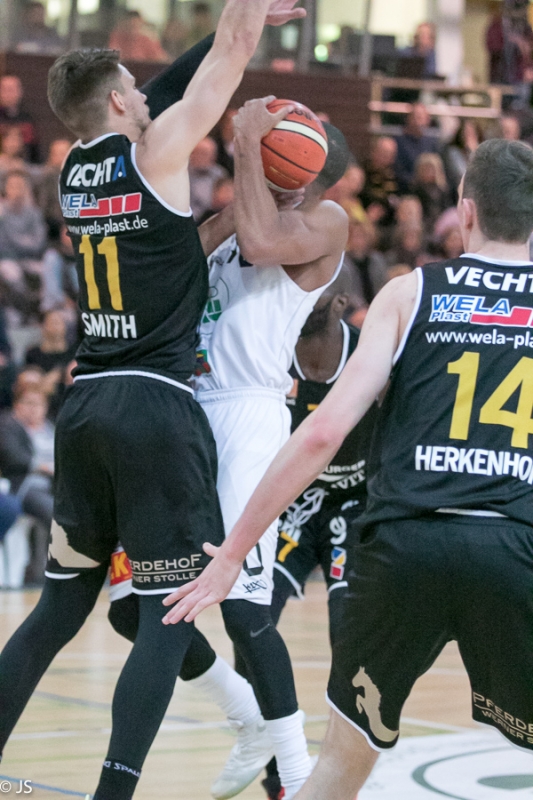 Kirchheim Knights vs. Vechta 79:80_138