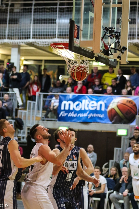 Knighst versus Heidelberg 76 zu 82