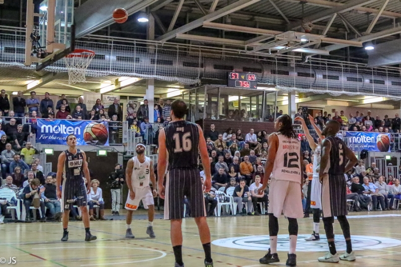 Knighst versus Heidelberg 76 zu 82