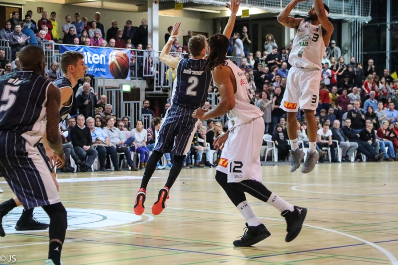 Knighst versus Heidelberg 76 zu 82