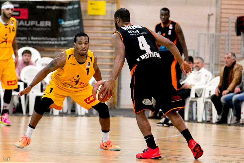 Knight v Chemnitz 87 zu 83