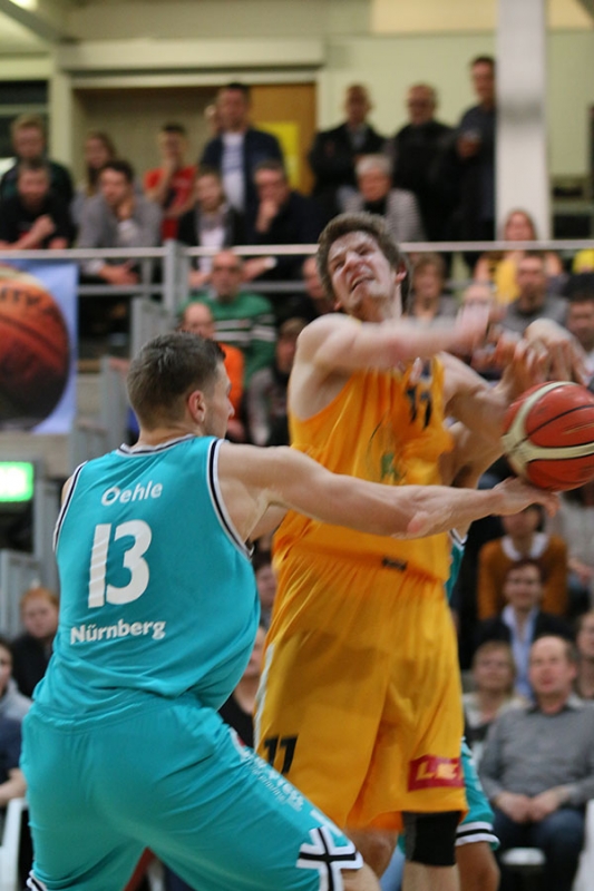 Knights vs. Nürnberg 74:66_37