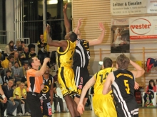 Knights v Vechta 95 zu 106_19