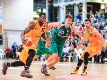 Knights gegen Trier 82:92_7