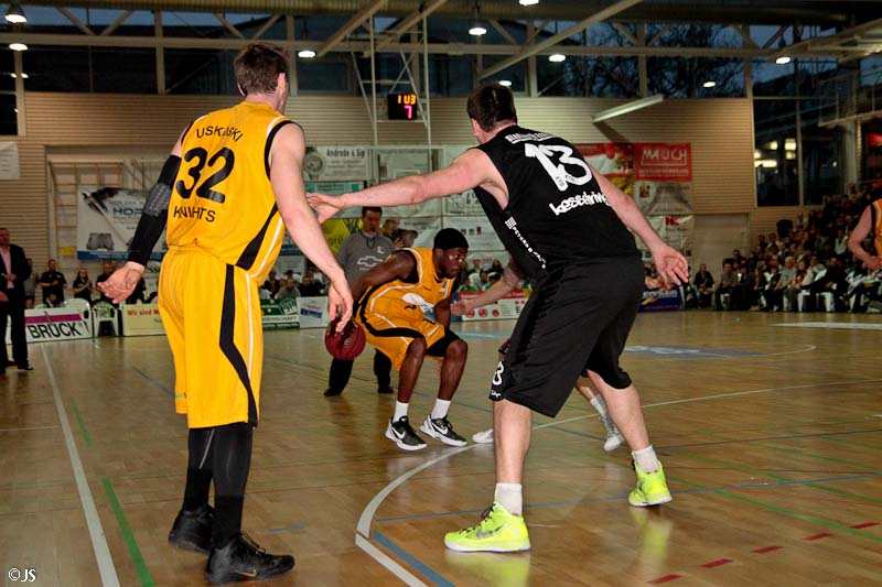 Knights v Essen 105 zu 86_13