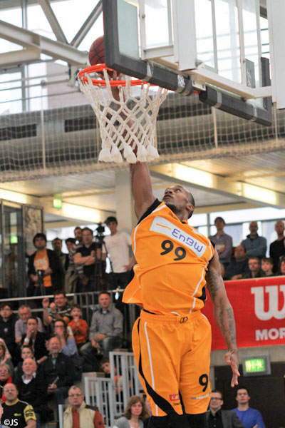 Knights  v Essen 98 zu 88_24