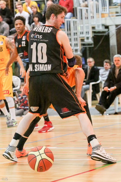 Knight v Chemnitz 87 zu 83