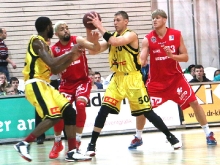 Kirchheim Knights vs Giessen 46ers_16