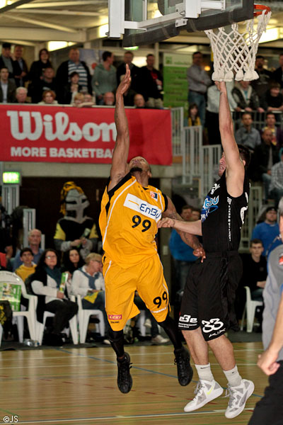 Knights v Essen 105 zu 86_36