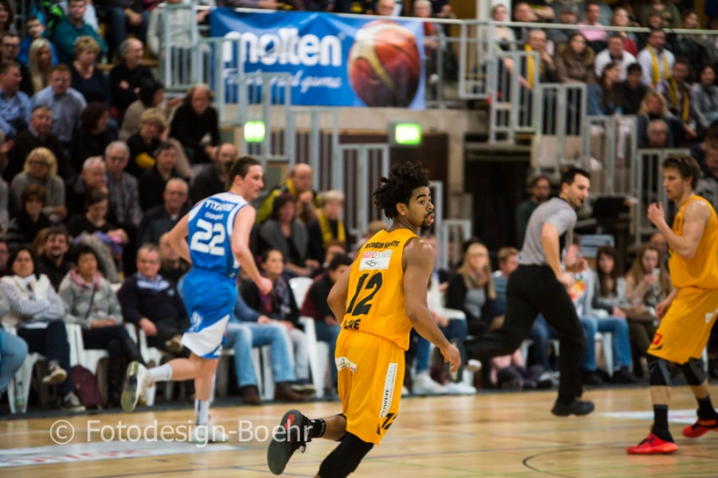 VfL Kirchheim Knights vs.Dresden Titans 88:70