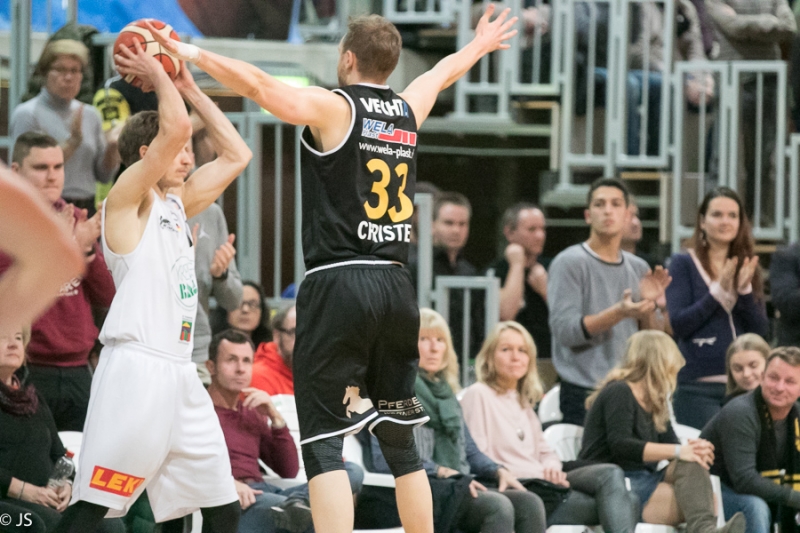 Kirchheim Knights vs. Vechta 79:80_143