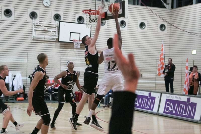 Kirchheim Knights vs. Vechta 79:80_182