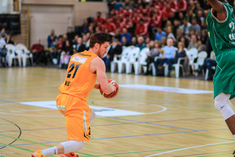 Knights gegen Trier 82:92_9