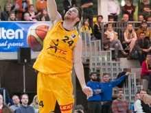 Knight v Chemnitz 87 zu 83