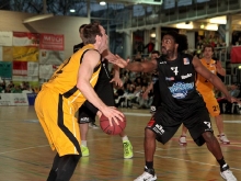 Knights v Essen 105 zu 86_17