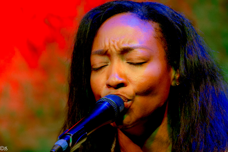 Malina Moye und Band_28