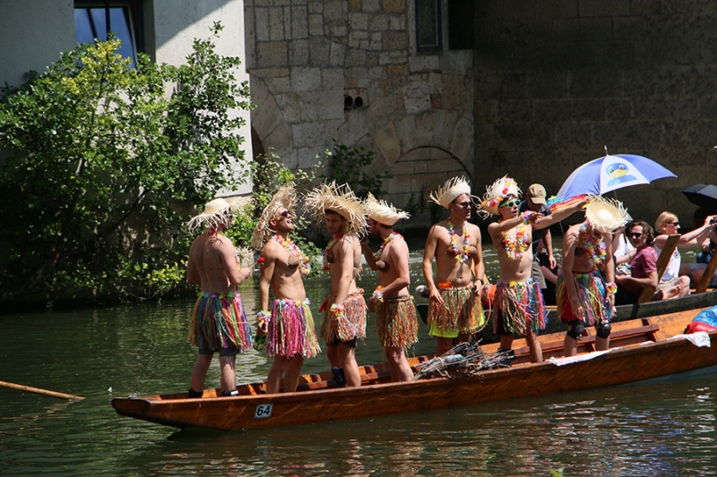 Stocherkahnrennen Tübingen